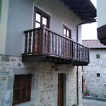 Casas Rurales La Bolera En Cabrales *