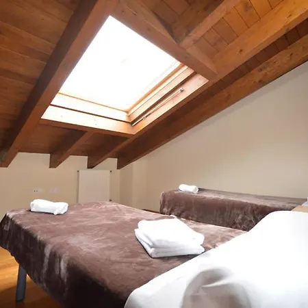 Casas Rurales La Bolera En Cabrales Landsted *
