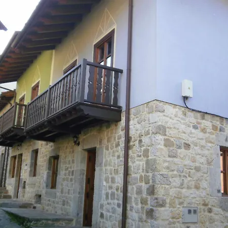 Casas Rurales La Bolera En Cabrales * Carrena de Cabrales