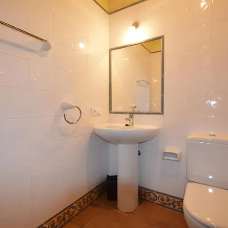 Casas Rurales La Bolera En Cabrales Country house *