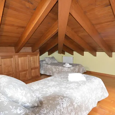 Casas Rurales La Bolera En Cabrales Country house