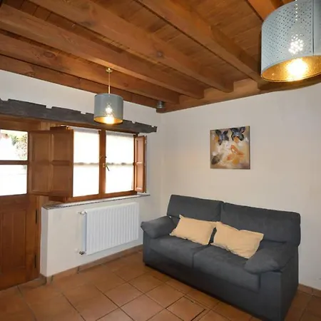 Casas Rurales La Bolera En Cabrales Country house