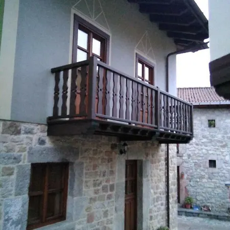 Casas Rurales La Bolera En Cabrales *